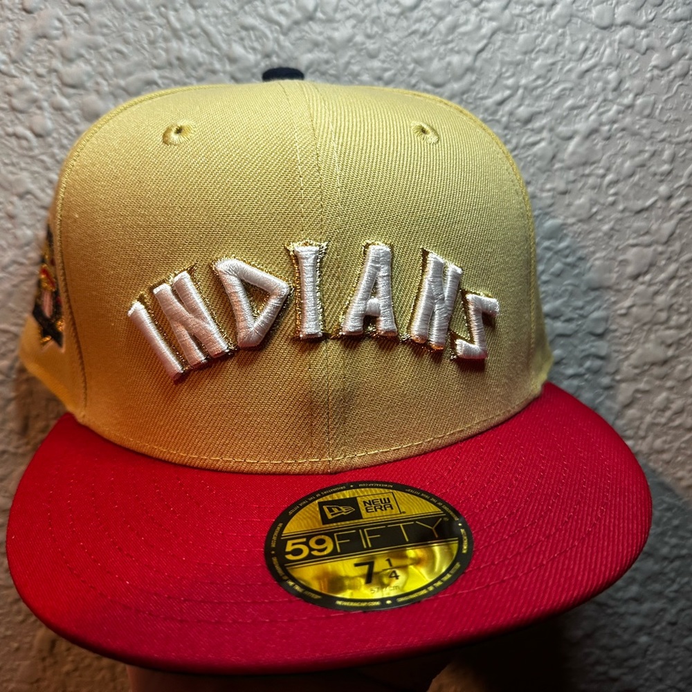 Exclusive Vegas Gold Indians Hat